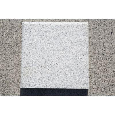Silver Granite Corner, Bullnose Edge, Flamed, 33x33x4cm - Alternative Image